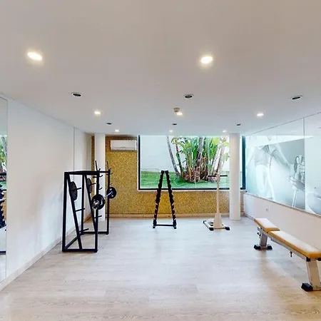 卡拉米略尔花园酒店 - 仅限成年人 卡拉米洛