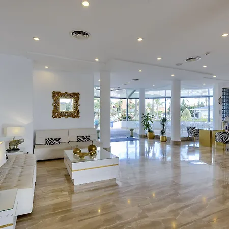 卡拉米略尔花园酒店 - 仅限成年人 4* 卡拉米洛