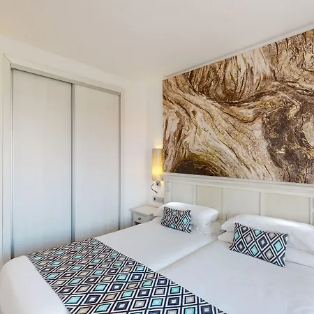 酒店 卡拉米略尔花园酒店 - 仅限成年人