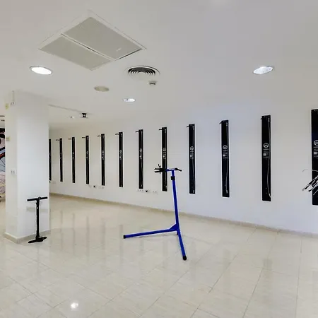 卡拉米略尔花园酒店 - 仅限成年人 酒店 卡拉米洛