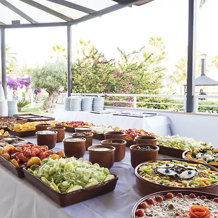 فندق Garden - Adults Only 4*