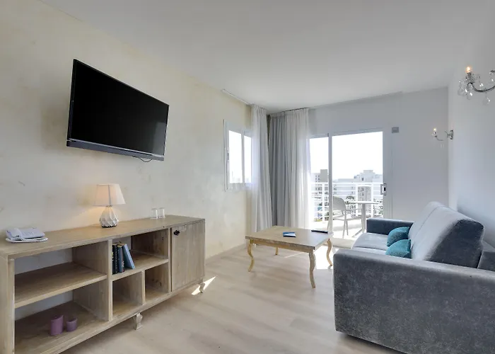 Hotell Garden - Adults Only 4*