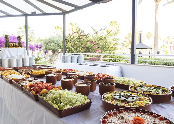 Hotell Garden - Adults Only 4*