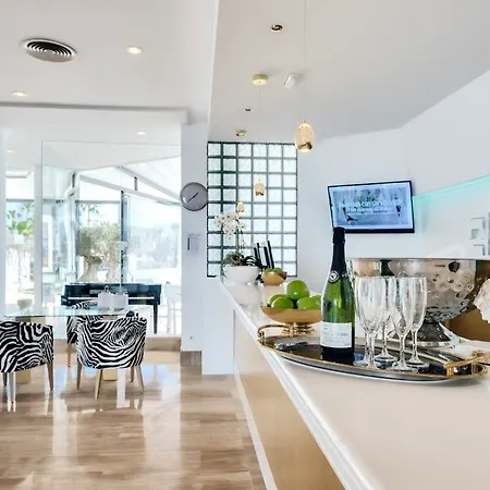 Garden - Adults Only Hotel